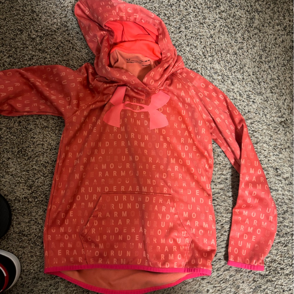 Youth Medium Under Armour Sweatshirt